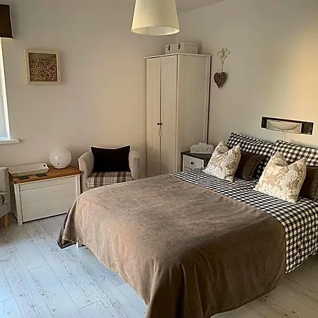 Bed and Breakfast Country House